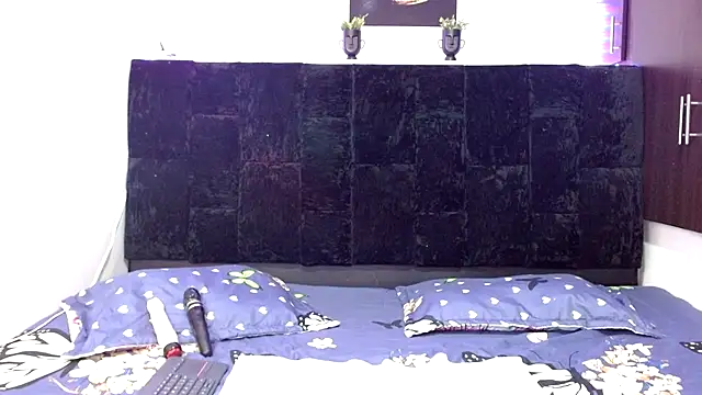 EmmaTower online show from September 2025 08:42:02 PM