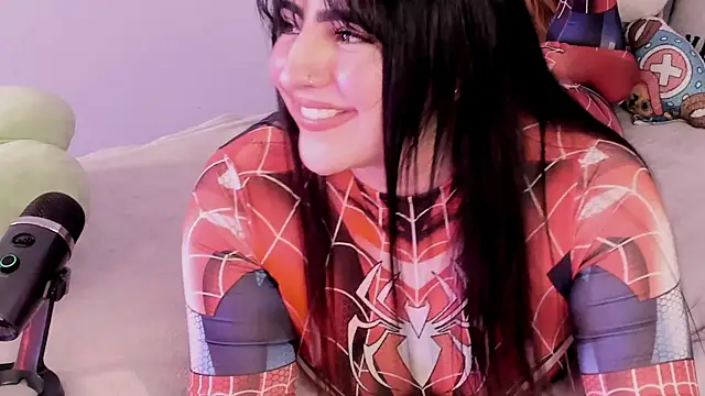 Camila Matinez  online show from October 2025 12:00:01 AM