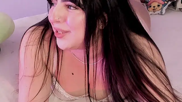 Camila Matinez  online show from October 2025 12:36:01 AM