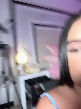 Emiily Moore1 online show from March 2026 12:08:01 AM