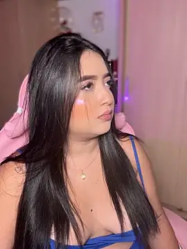 Emiily Moore1 online show from March 2026 11:21:02 PM