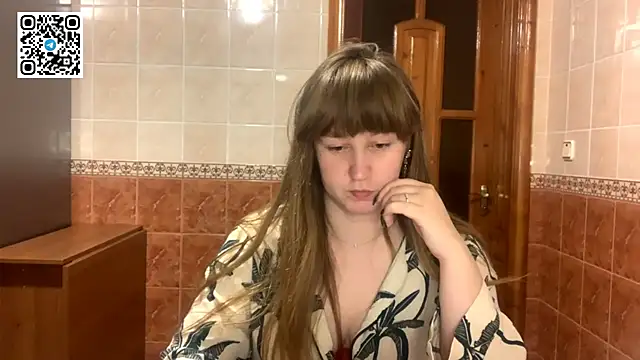 MaroonMoon  online show from November 2025 08:55:01 PM