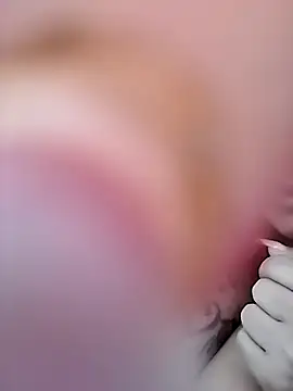 Snapshot of canariamorbosa chatting on November 2025 08:58:02 AM canariamorbosa online show from November 2025 08:58:02 AM