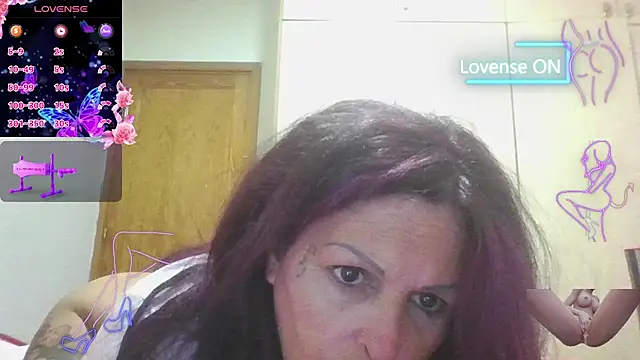 Snapshot of canariamorbosa chatting on February 2026 07:08:01 PM canariamorbosa online show from February 2026 07:08:01 PM