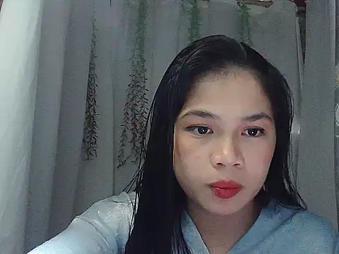 Snapshot of Zachariah_05 chatting on January 2026 06:37:02 AM Zachariah 05 online show from January 2026 06:37:02 AM