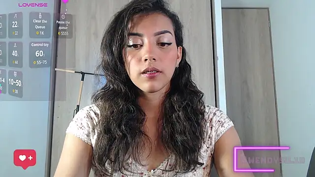 WendySuns  online show from September 2025 07:25:02 PM