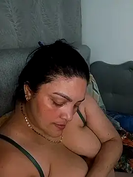 Snapshot of tiffany_Johnson1 chatting on February 2026 03:32:02 AM tiffany Johnson1 online show from February 2026 03:32:02 AM