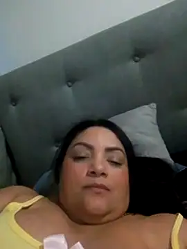 tiffany Johnson1 online show from May 2026 11:22:01 PM