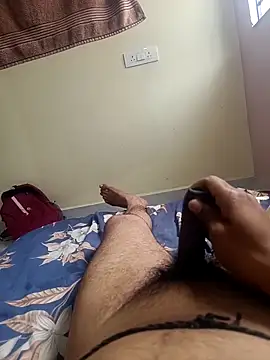 Snapshot of bobby3374 chatting on October 2025 06:01:02 AM bobby3374 online show from October 2025 06:01:02 AM