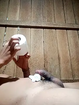 Snapshot of Hottie_pinoy21 chatting on November 2025 12:32:01 AM Hottie pinoy21 online show from November 2025 12:32:01 AM