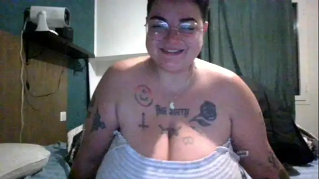 PirateXL online show from May 2026 12:30:01 AM