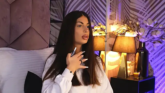 Snapshot of EvaRhea chatting on November 2025 03:50:02 AM EvaRhea online show from November 2025 03:50:02 AM