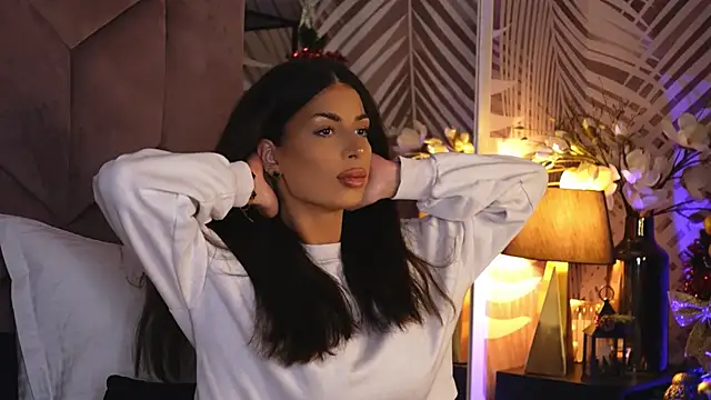 Snapshot of EvaRhea chatting on December 2025 03:59:02 AM EvaRhea online show from December 2025 03:59:02 AM