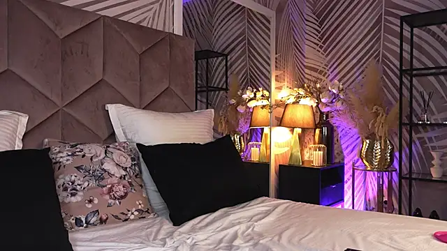 Snapshot of EvaRhea chatting on March 2026 03:56:01 AM EvaRhea online show from March 2026 03:56:01 AM