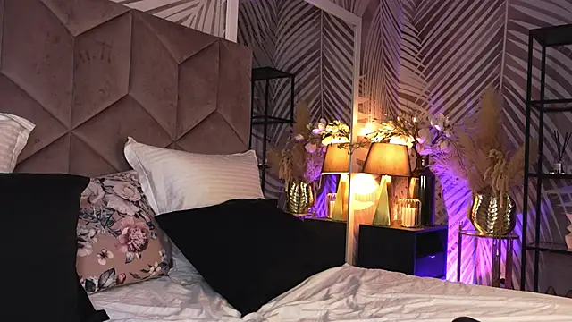 Snapshot of EvaRhea chatting on March 2026 03:56:01 AM EvaRhea online show from March 2026 03:56:01 AM