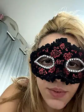 Snapshot of DouceAngela69 chatting on January 2026 06:44:02 PM DouceAngela69 online show from January 2026 06:44:02 PM