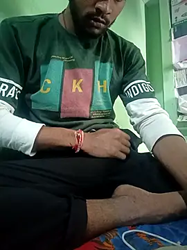 uniquesexyboy5689 online show from October 2025 05:48:02 AM