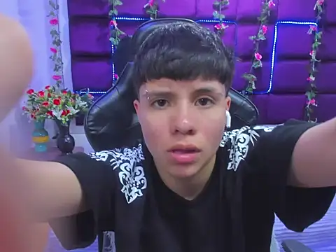 Bruno Cruzz online show from November 2025 02:23:02 AM