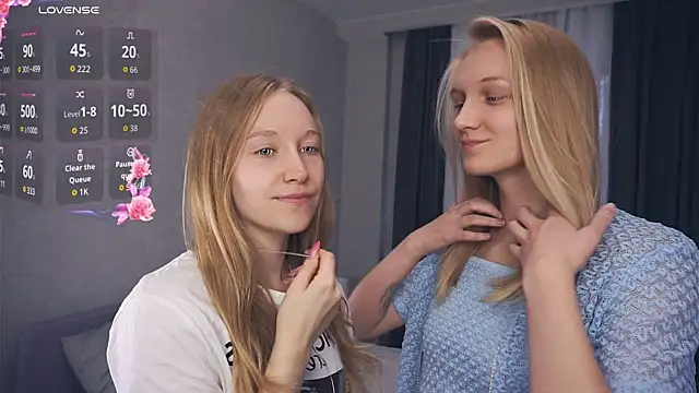 Snapshot of EarnestineGyllenband chatting on September 2025 05:53:02 AM EarnestineGyllenband online show from September 2025 05:53:02 AM