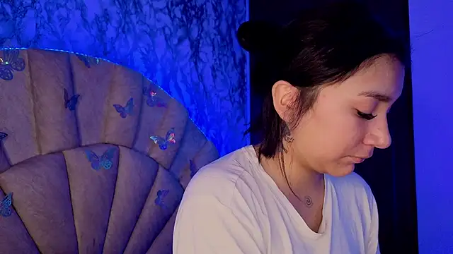 sophiievv online show from May 2026 06:23:02 PM