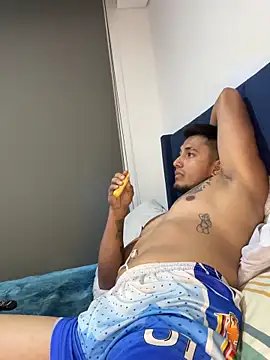 Snapshot of JeanLust chatting on October 2025 01:57:01 AM JeanLust online show from October 2025 01:57:01 AM