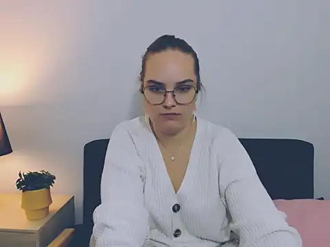 Snapshot of AliceCrazy69 chatting on October 2025 10:15:02 AM AliceCrazy69 online show from October 2025 10:15:02 AM