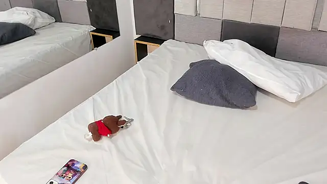 VictoriaDuart online show from February 2026 07:43:01 PM