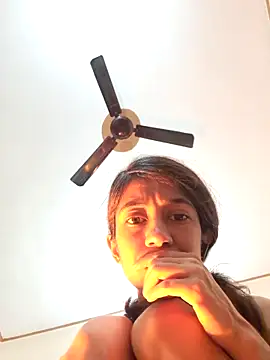 Evneet27 Saavu online show from February 2026 11:14:02 AM