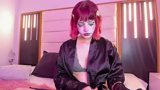 Snapshot of RebecaSnow chatting on September 2025 08:20:02 PM RebecaSnow online show from September 2025 08:20:02 PM