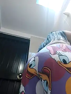 LunaJacobs online show from October 2025 03:09:02 PM