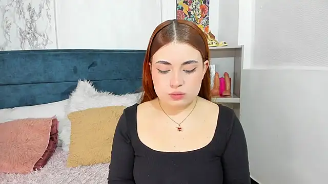 Vicluxxx online show from May 2026 01:51:01 PM