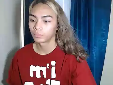 Snapshot of Bad_angelxx chatting on April 2026 05:16:01 AM Bad angelxx online show from April 2026 05:16:01 AM