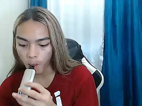 Snapshot of Bad_angelxx chatting on April 2026 07:56:01 PM Bad angelxx online show from April 2026 07:56:01 PM