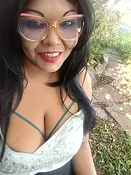 hemilynthomas2467 online show from May 2026 10:42:02 AM