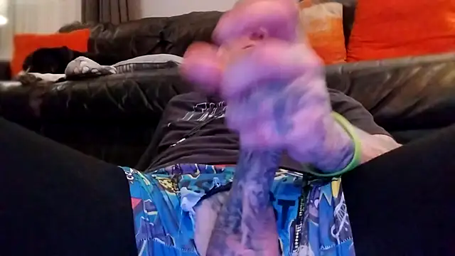 MRTATTWO online show from September 2025 01:18:01 AM