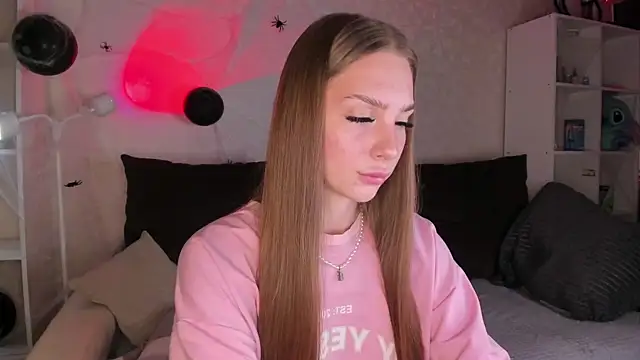 AliceLababy  online show from November 2025 03:41:01 AM