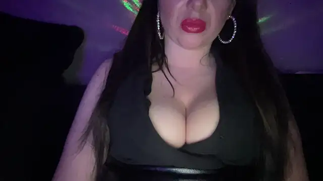 Snapshot of Djelina940 chatting on January 2026 08:47:01 PM Djelina940 online show from January 2026 08:47:01 PM