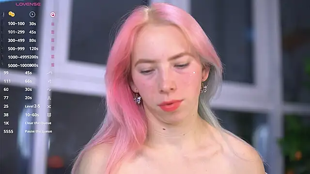 Snapshot of JuliannaWenger chatting on November 2025 04:17:01 PM JuliannaWenger online show from November 2025 04:17:01 PM