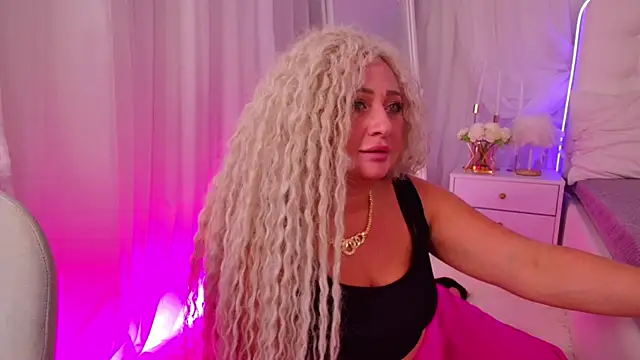 Lilit 1Love online show from October 2025 04:41:01 PM