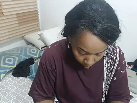 Snapshot of matilde_hot chatting on October 2025 05:15:01 AM matilde hot online show from October 2025 05:15:01 AM