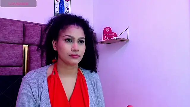 Snapshot of AYSHA_WATSON chatting on October 2025 01:08:01 PM AYSHA WATSON online show from October 2025 01:08:01 PM