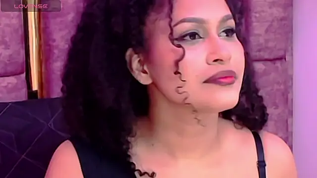 Snapshot of AYSHA_WATSON chatting on October 2025 01:20:02 PM AYSHA WATSON online show from October 2025 01:20:02 PM