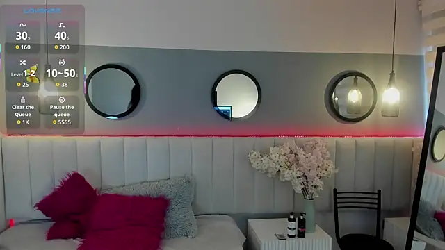 Mila Hank  online show from September 2025 12:54:02 PM