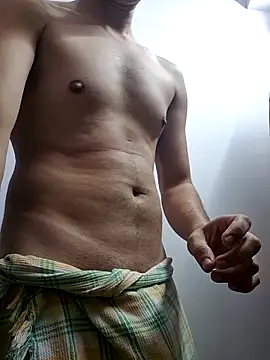 Snapshot of RockRolaxxx chatting on February 2026 08:24:02 AM RockRolaxxx online show from February 2026 08:24:02 AM