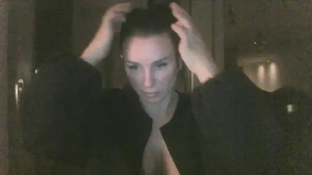 Snapshot of Justnani001 chatting on November 2025 11:37:02 PM Justnani001 online show from November 2025 11:37:02 PM