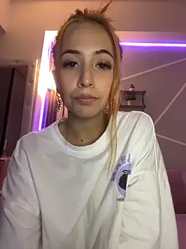 Little ginger online show from October 2025 10:42:02 PM