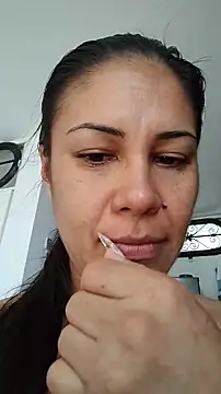 KittyHoleshot87 online show from November 2025 02:38:01 PM