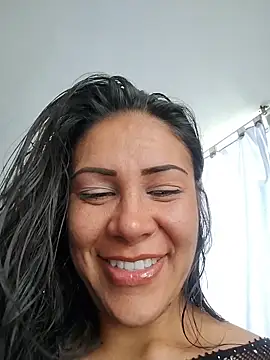 KittyHoleshot87 online show from May 2026 04:48:01 PM