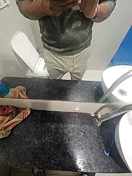 Snapshot of Gamecoc chatting on November 2025 05:43:01 AM Gamecoc online show from November 2025 05:43:01 AM