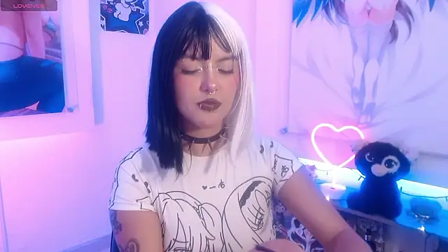 lil candy77 online show from March 2026 12:20:02 PM